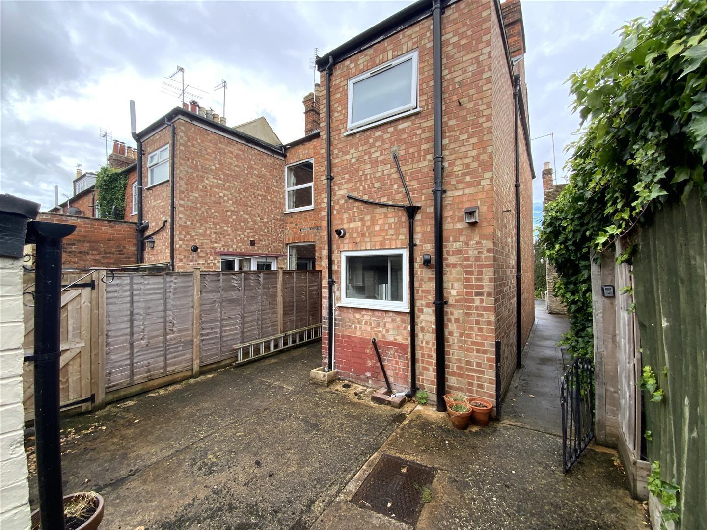 Horsefair Green, Stony Stratford, Milton Keynes Image 11