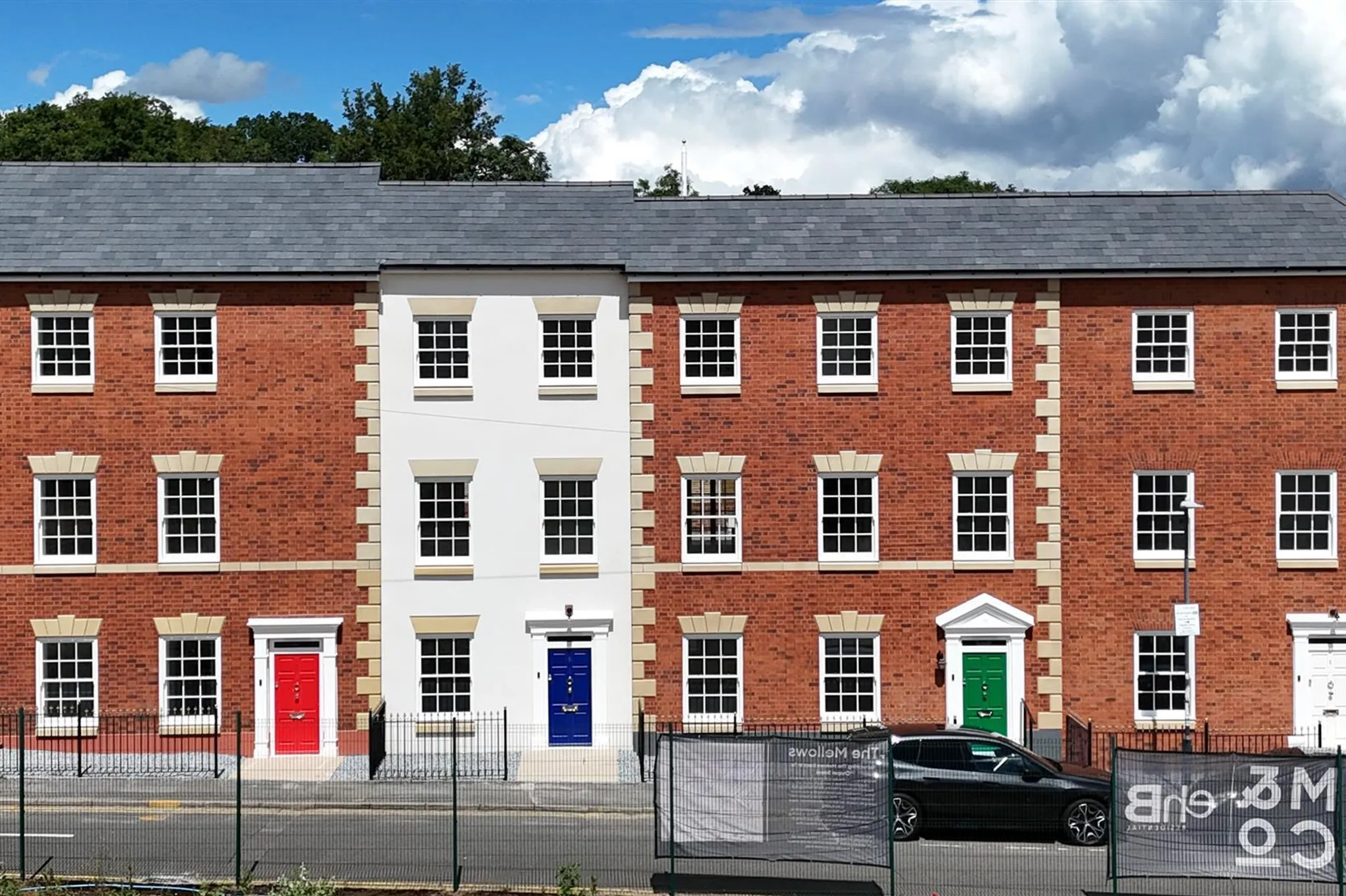 1 The Mellows, Chapel Street, Warwick