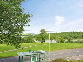 Lakeside Drive, Plymouth thumb 3