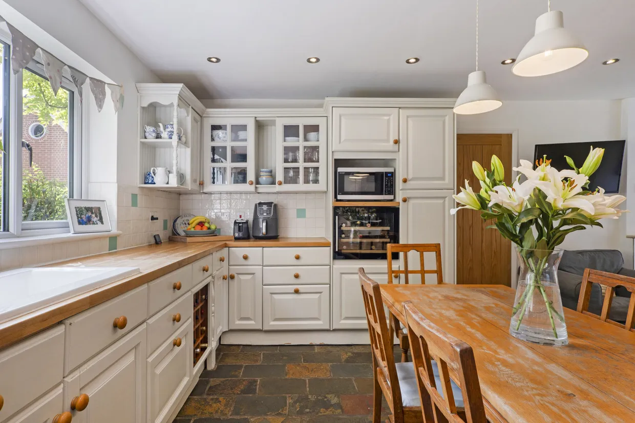 Stanton St Bernard, Marlborough, SN8 photo 8