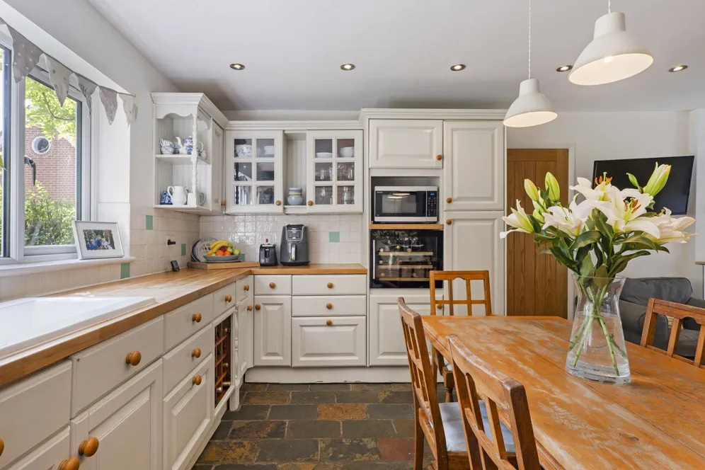 Stanton St Bernard, Marlborough, SN8 photo 8