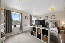 Hamilton Drive, Erskine