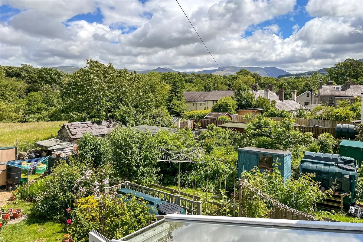 Glasinfryn, Bangor, Gwynedd, LL57