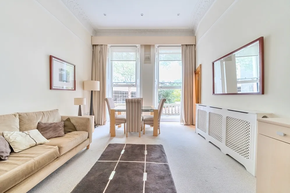 Ashburn Gardens South Kensington SW7 photo 2