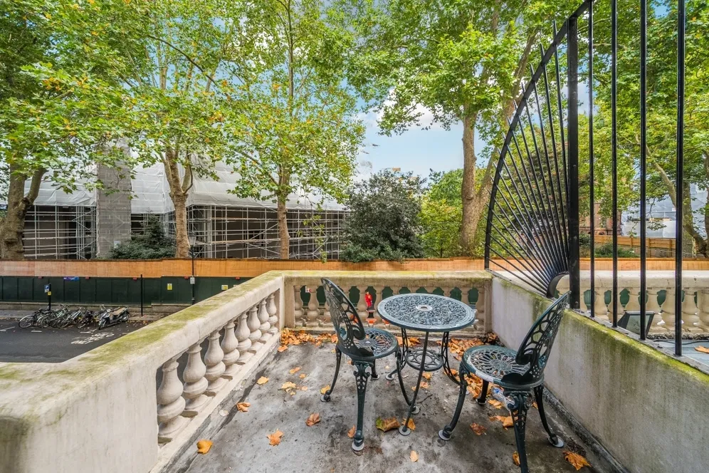 Ashburn Gardens South Kensington SW7 photo 4