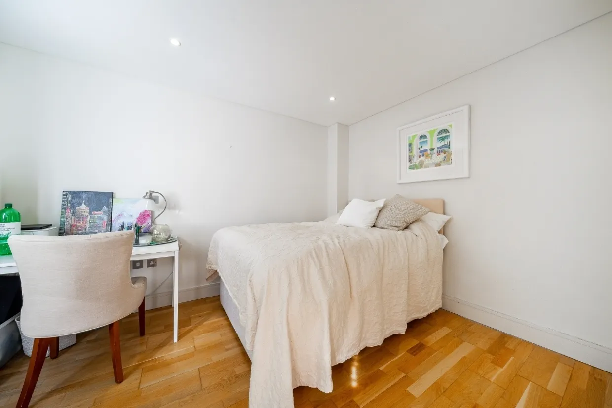 Clare Lane London N1 photo 7
