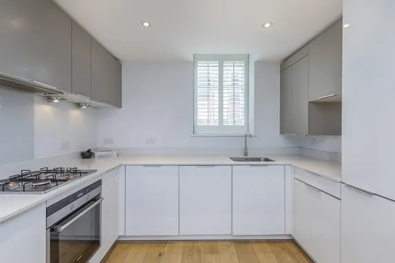 Catherine Grove, SE10