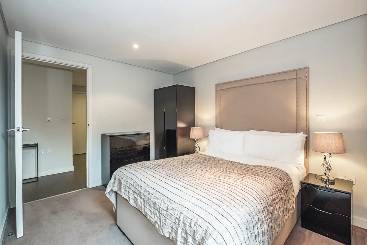 Merchant Square East Paddington W2 photo 12