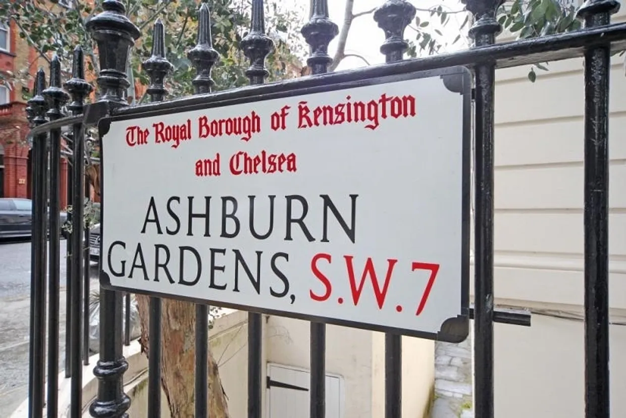 Ashburn Gardens South Kensington SW7 photo 12