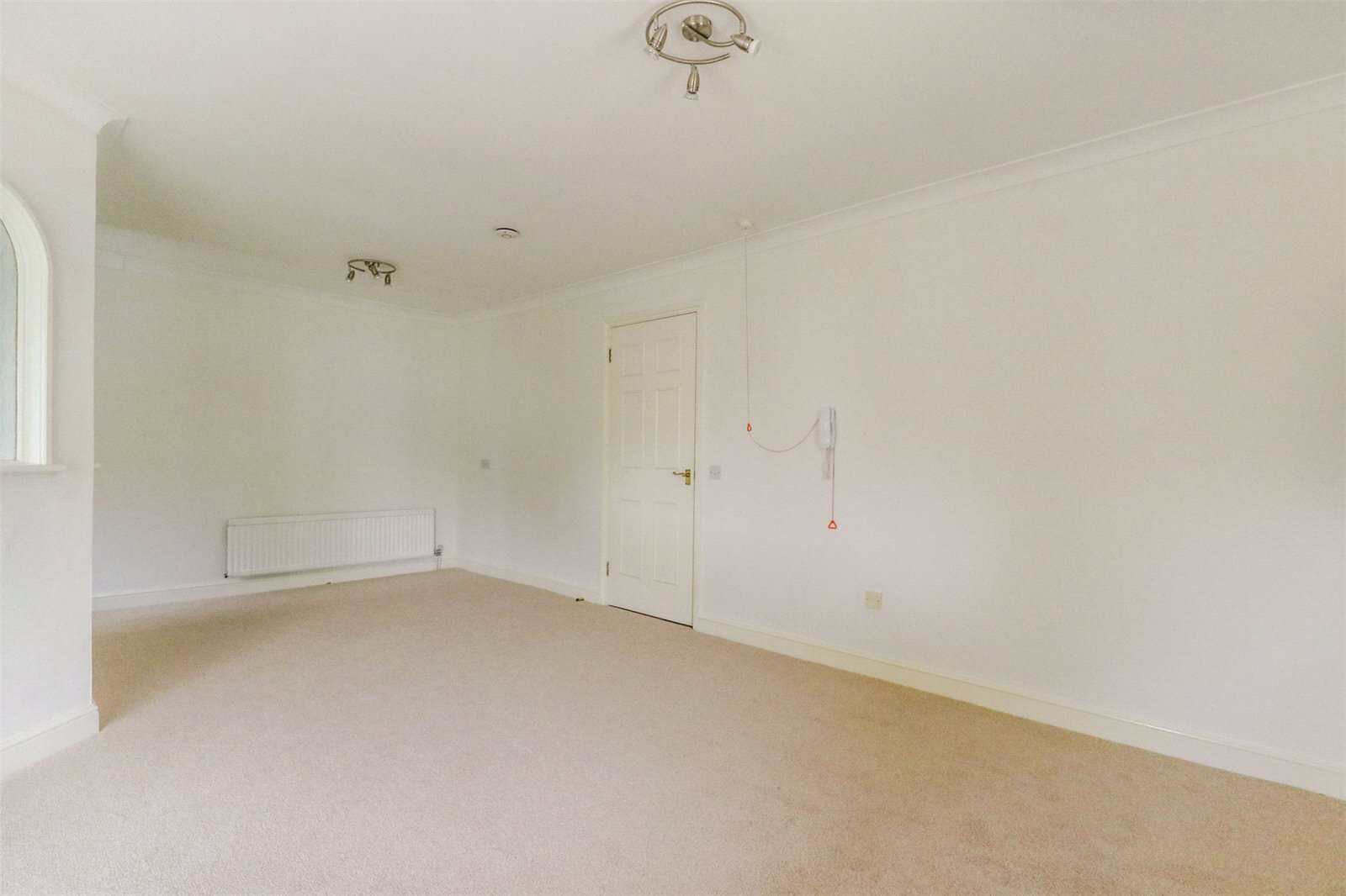 Cavell Drive, Enfield, Middlesex, EN2 Image 4