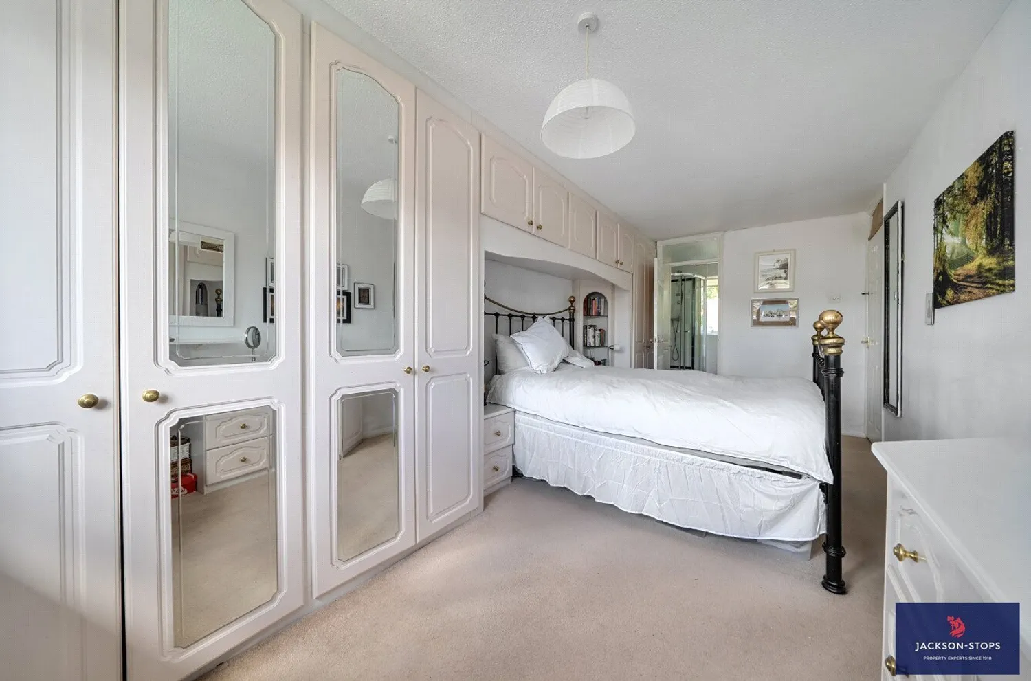 The Avenue, Cliftonville, NN1 photo 18