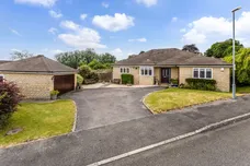 Eden Park Close, Bath, BA1 photo 1