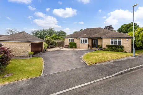 Eden Park Close, Bath, BA1