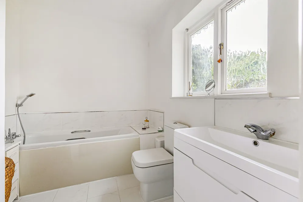 Eden Park Close, Bath, BA1 photo 11