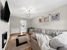 Drumilaw Road, Rutherglen, Glasgow thumb 3