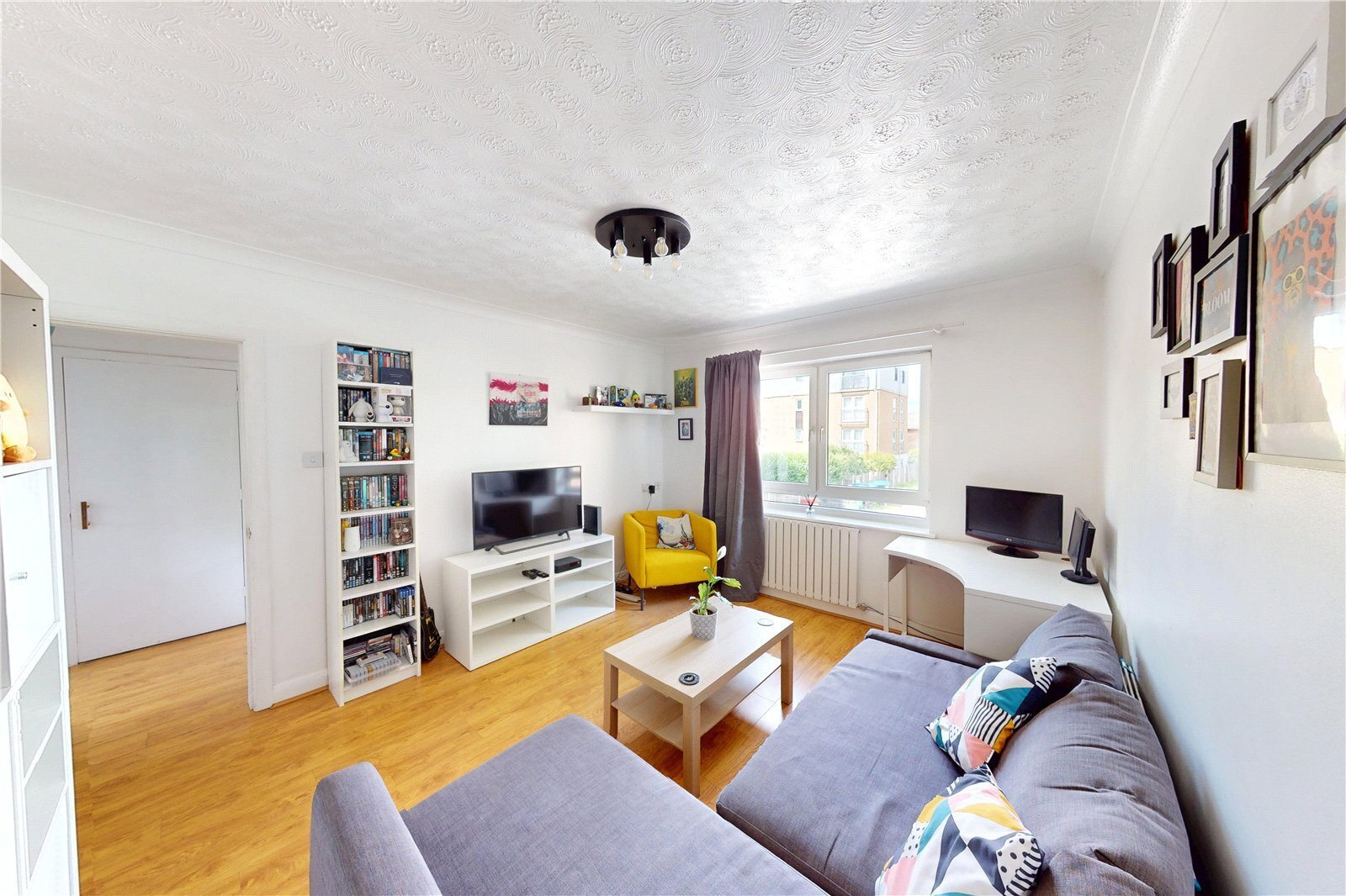 Bridge Court, Bridge Road, Grays, Essex, RM17 Image 2