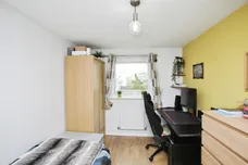 Follager Road, Rugby
