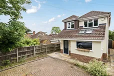 Upper Hale Road, Farnham, GU9 photo 1