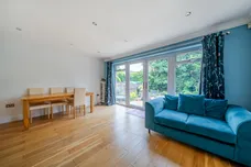 Upper Hale Road, Farnham, GU9 photo 3