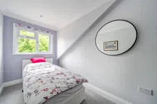 Upper Hale Road, Farnham, GU9 photo 6