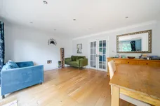Upper Hale Road, Farnham, GU9 photo 10