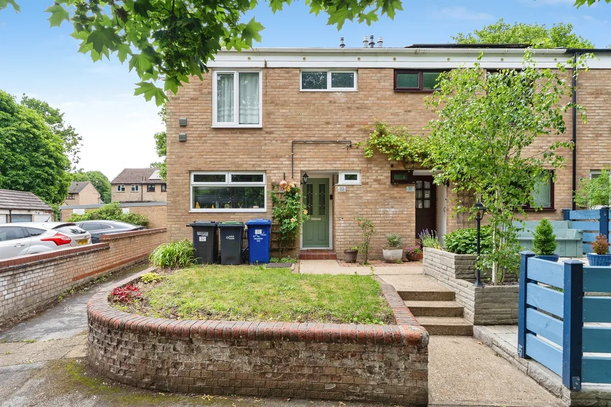 Wood Close, Brandon