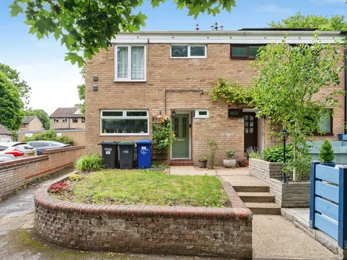 Wood Close, Brandonphoto