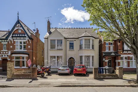 Gordon Road, Ealing, W5