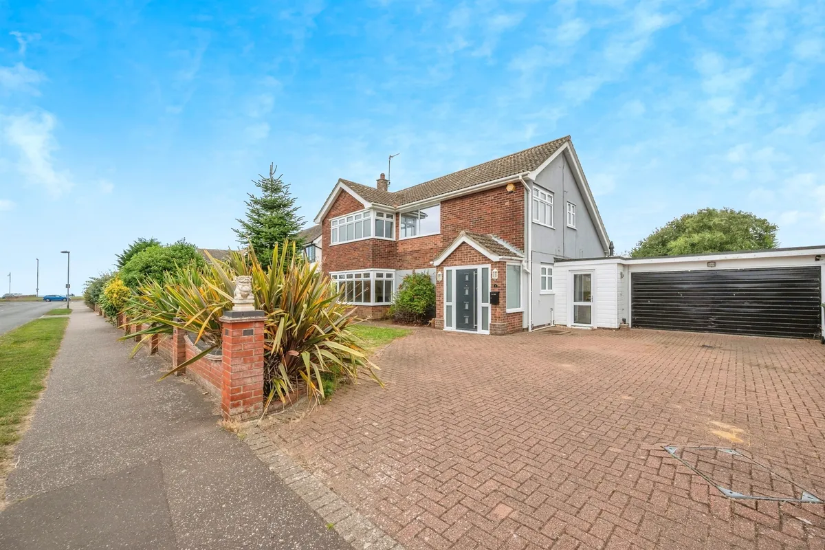 Yallop Avenue, Gorleston, Great Yarmouth