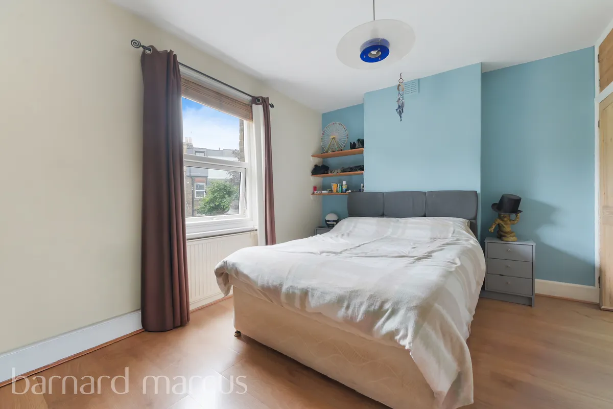 Westcote Road, LONDON