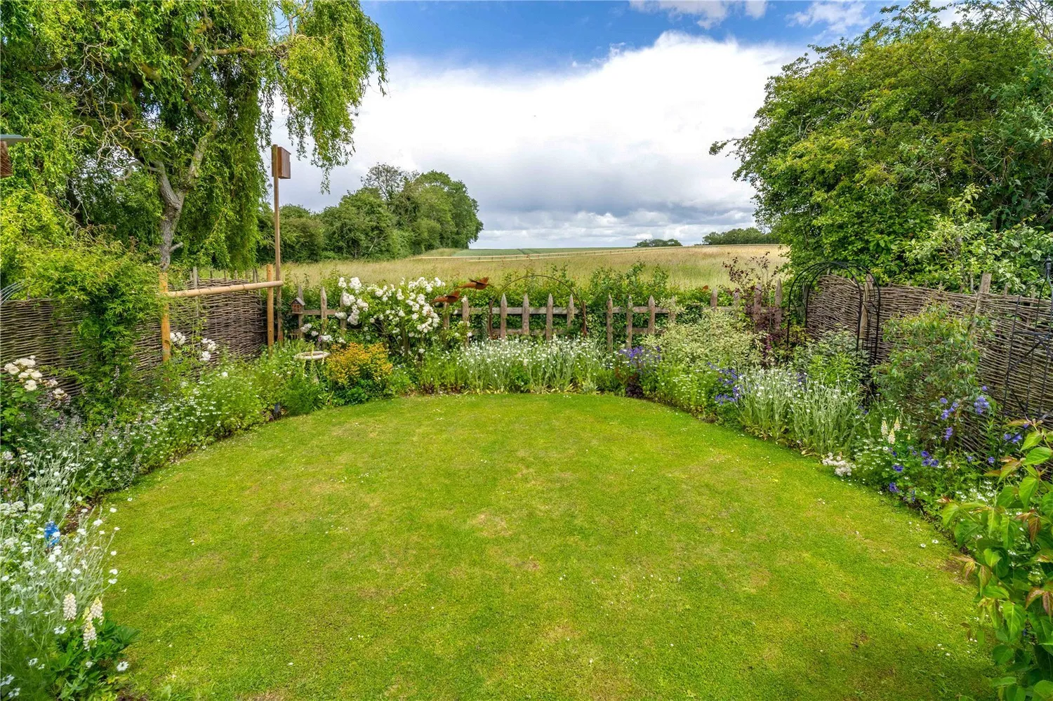 Banbury Road, Ettington, CV37 photo 16