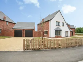 Muncey Grove, Bassingbourn, Royston photo