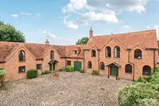 Elcot, Newbury, RG20 photo 13