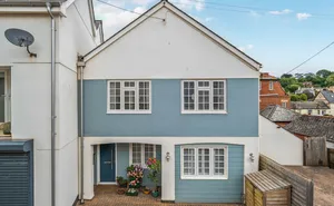Queen Street, Budleigh Salterton, Devon, EX9 photo