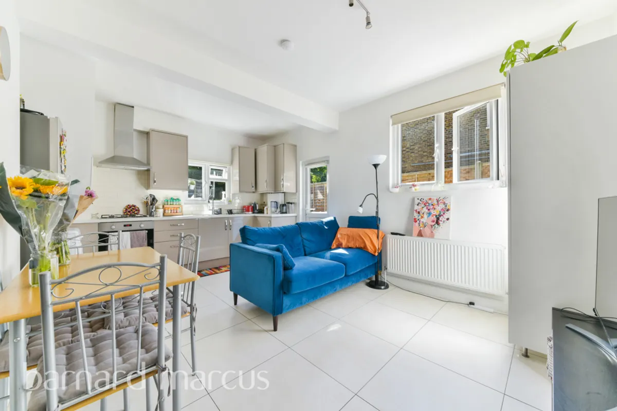 Blackshaw Road, London