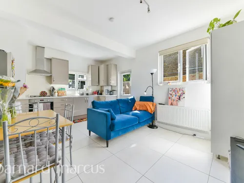 Blackshaw Road, Londonphoto