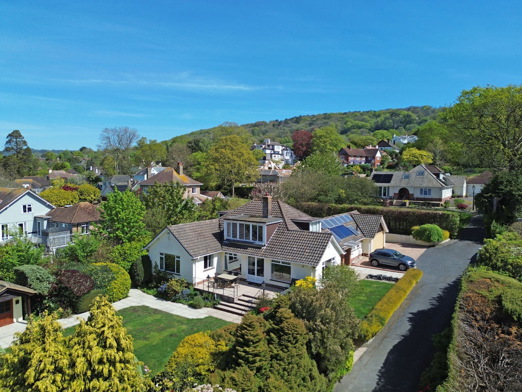 Salcombe Hill Close, Sidmouth Image 1