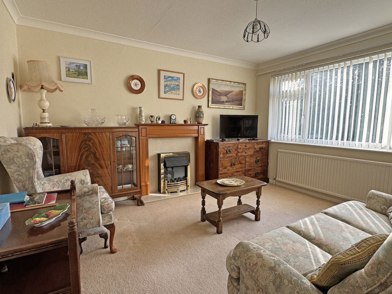 Manor Road, Sidmouth Image 1