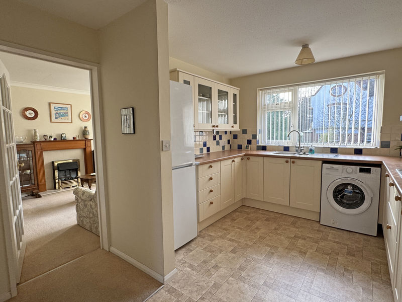 Manor Road, Sidmouth Image 3