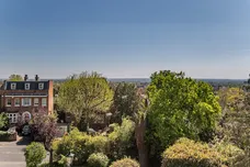 Cottenham Park Road, London, SW20 photo 18