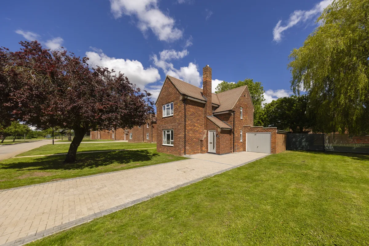 The Paddock, Linton On Ouse, YORK
