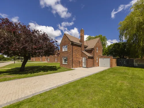 The Paddock, Linton On Ouse, YORKphoto