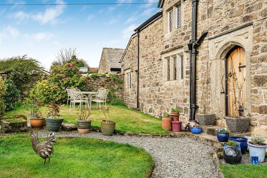 Property Image 9