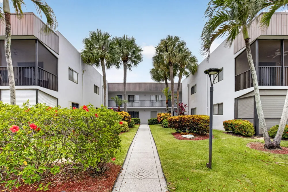15054 Ashland Way, Delray Beach, FL 33484