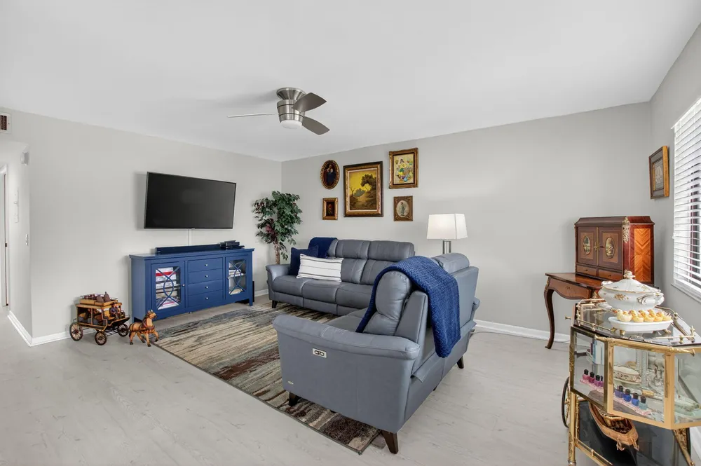 15054 Ashland Way, Delray Beach, FL 33484