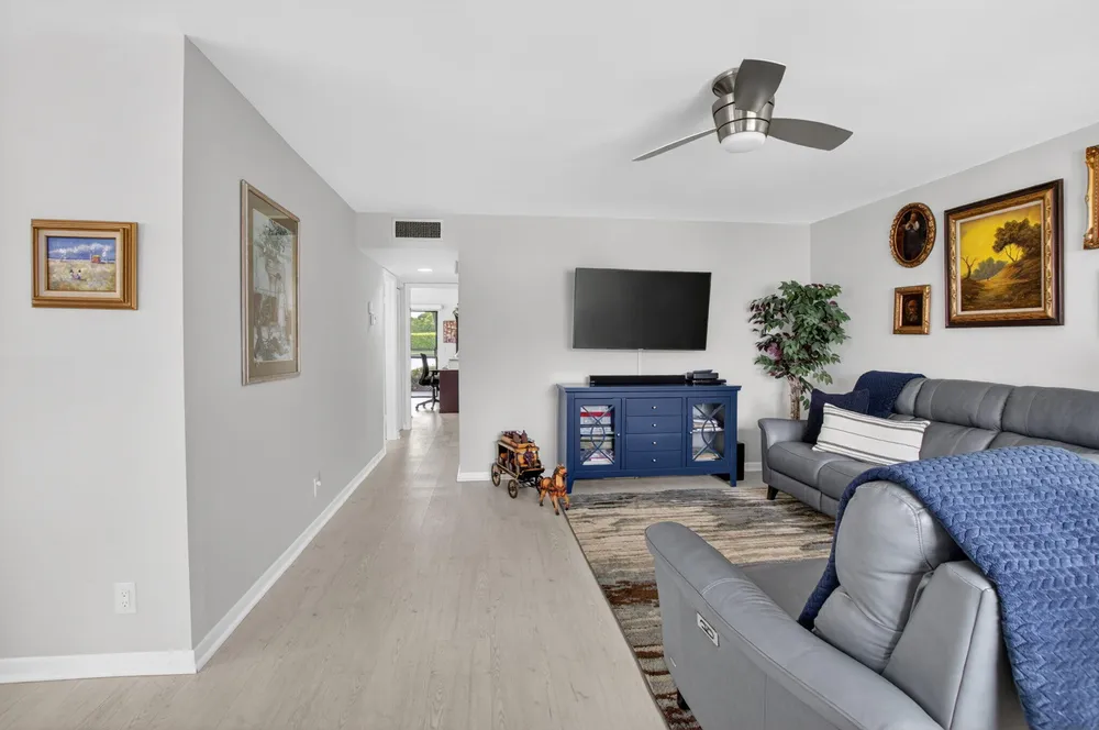 15054 Ashland Way, Delray Beach, FL 33484