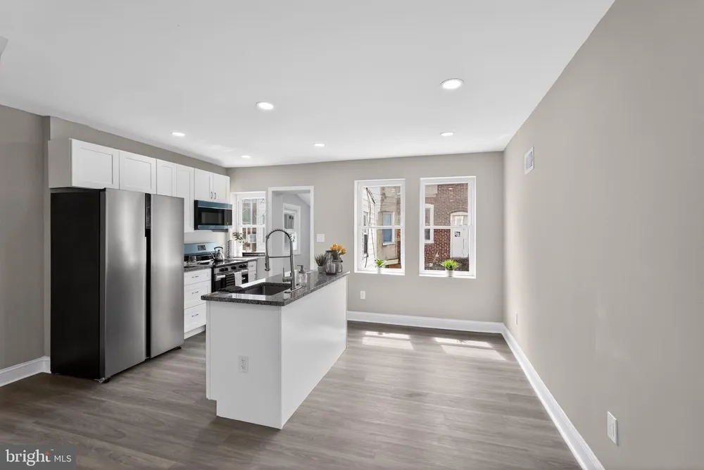 930 E Price St, Philadelphia, PA 19138