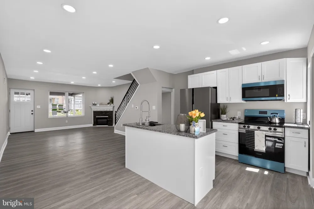 930 E Price St, Philadelphia, PA 19138