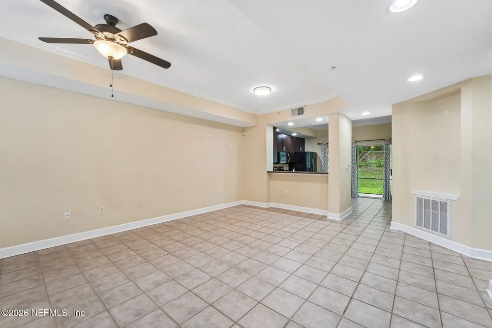 9745 Touchton Rd, Jacksonville, FL 32246