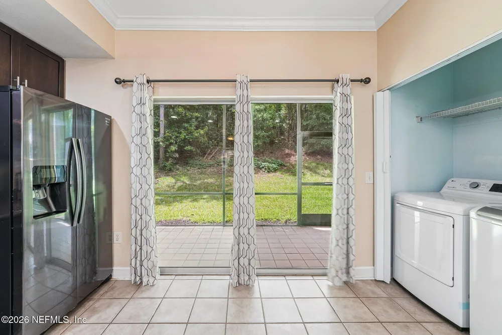 9745 Touchton Rd, Jacksonville, FL 32246